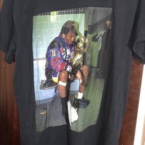 Kobe 1st ring 2000 Finals pose T shirt size M